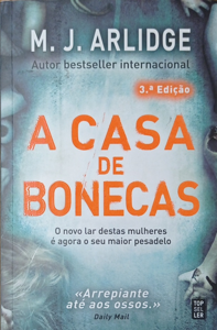 A CASA DE BONECAS
